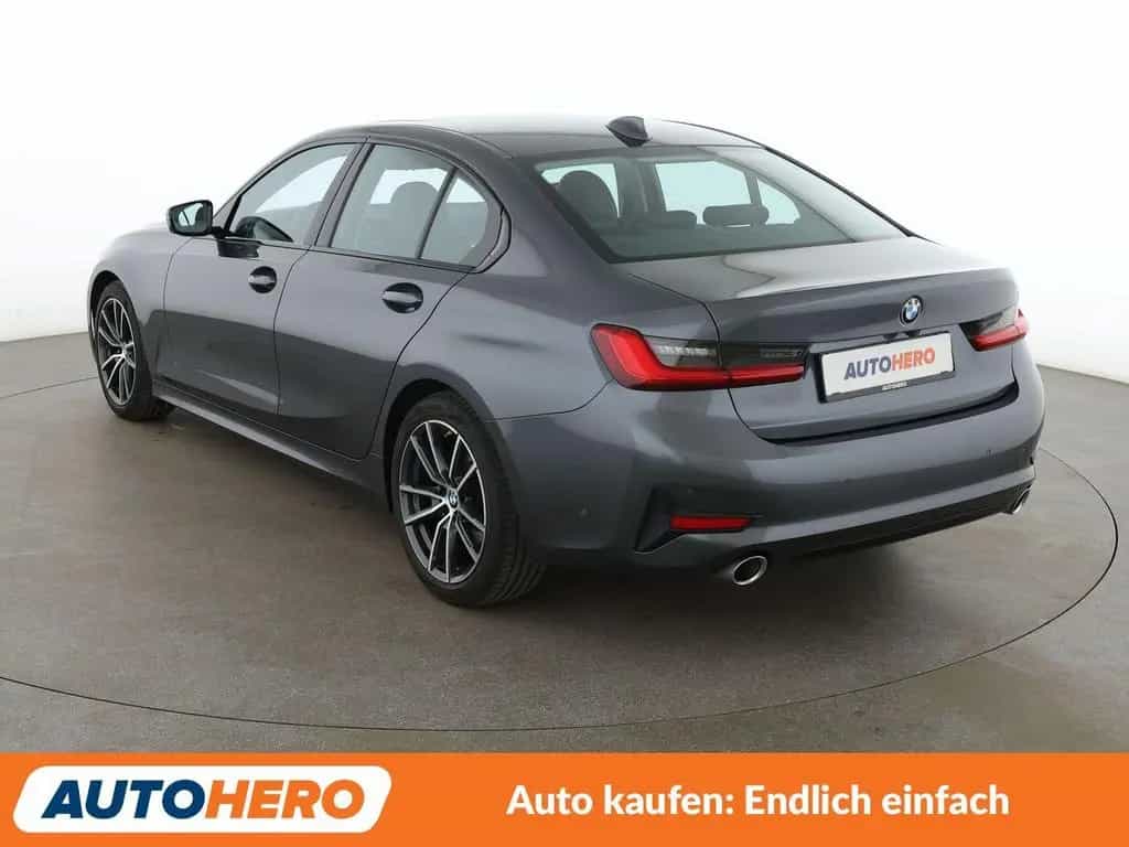 BMW 320 3er 320d Mild-Hybrid Aut.*NAV*HUD*ACC*CAM*PDC* 04/2021-photo-3