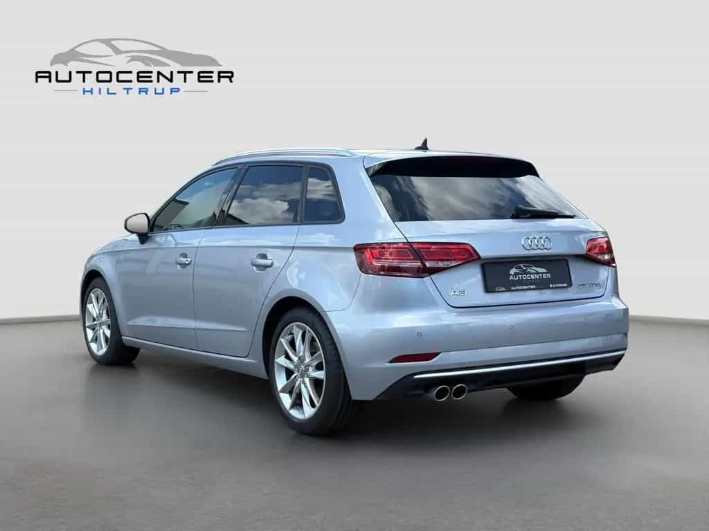 Audi A3 Sportback 35 TFSI sport/Navi/SHZ/ 01/2019-photo-5