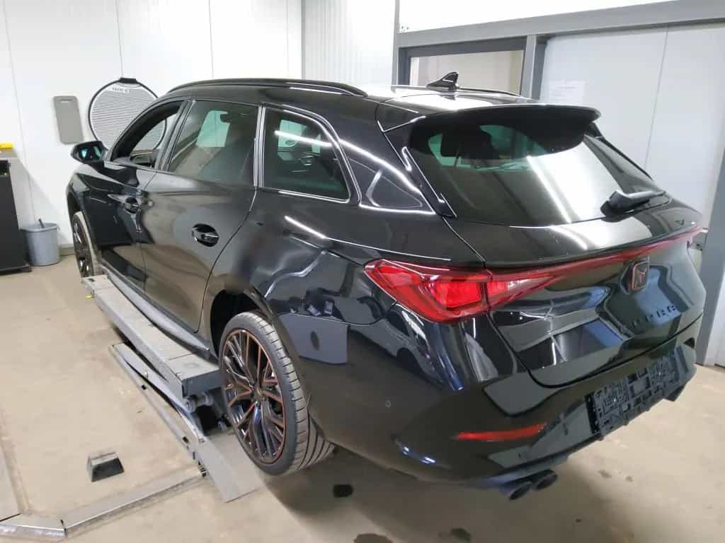 Cupra Leon SP VZ 2.0 TSI DSG+PANO+LEDER+BEATS+ 03/2024-photo-4