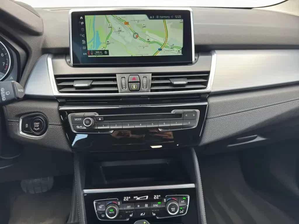 BMW 220 Active Tourer 220i Active Tourer Luxury Kamera Navi Plus Memor 03/2018-photo-11