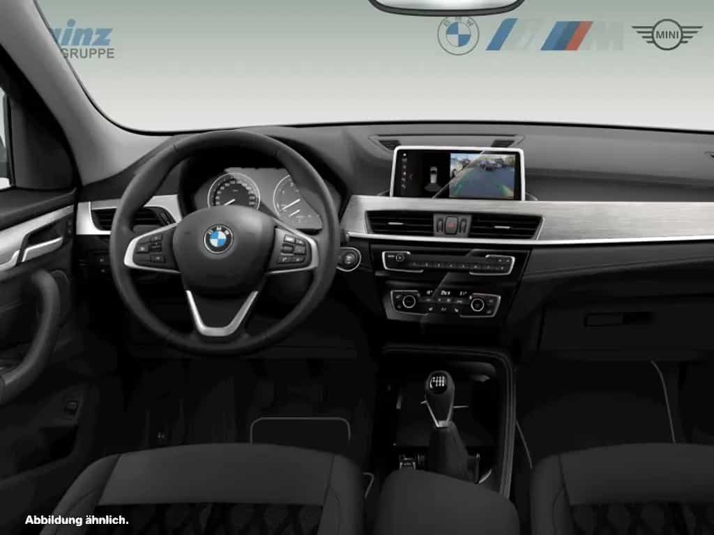 BMW X1 xDrive18d xLine 02/2020-photo-3