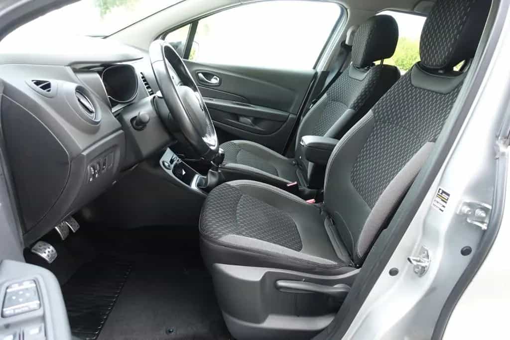 Renault Captur Intens | NAVI | LED | BOSE | Kamera 08/2018-photo-10