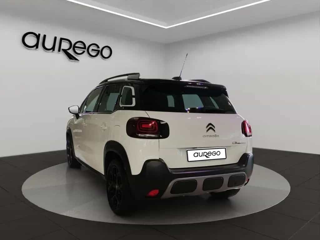 Citroën C3 Aircross Shine Pack PT 130+AHK+NAV+APP+PDC/KA 04/2022-photo-2