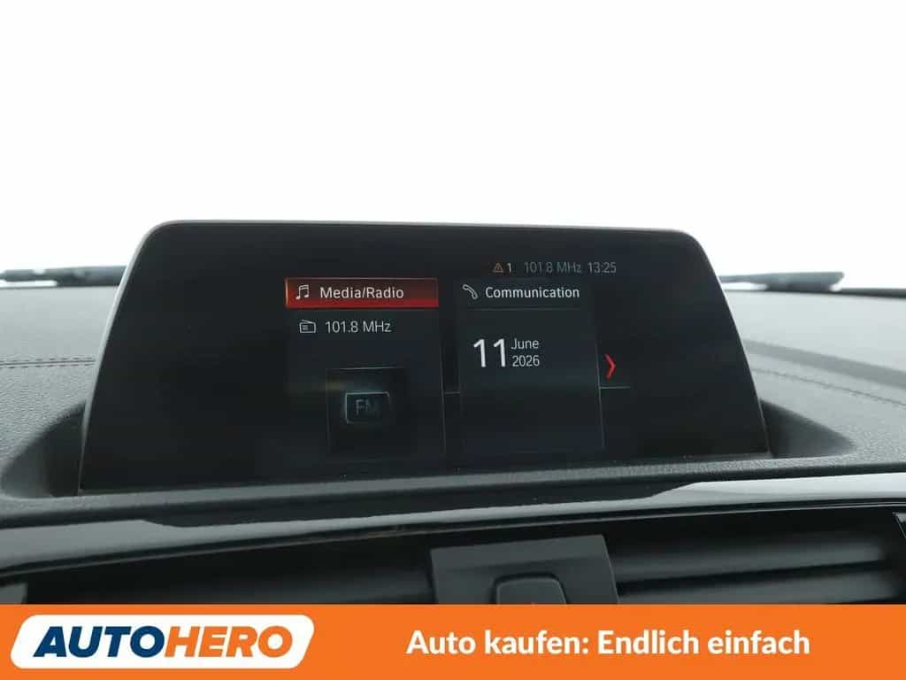 BMW 120 1er 120i Edition M Sport Shadow*NAVI*PDC*SHZ* 12/2017-photo-20