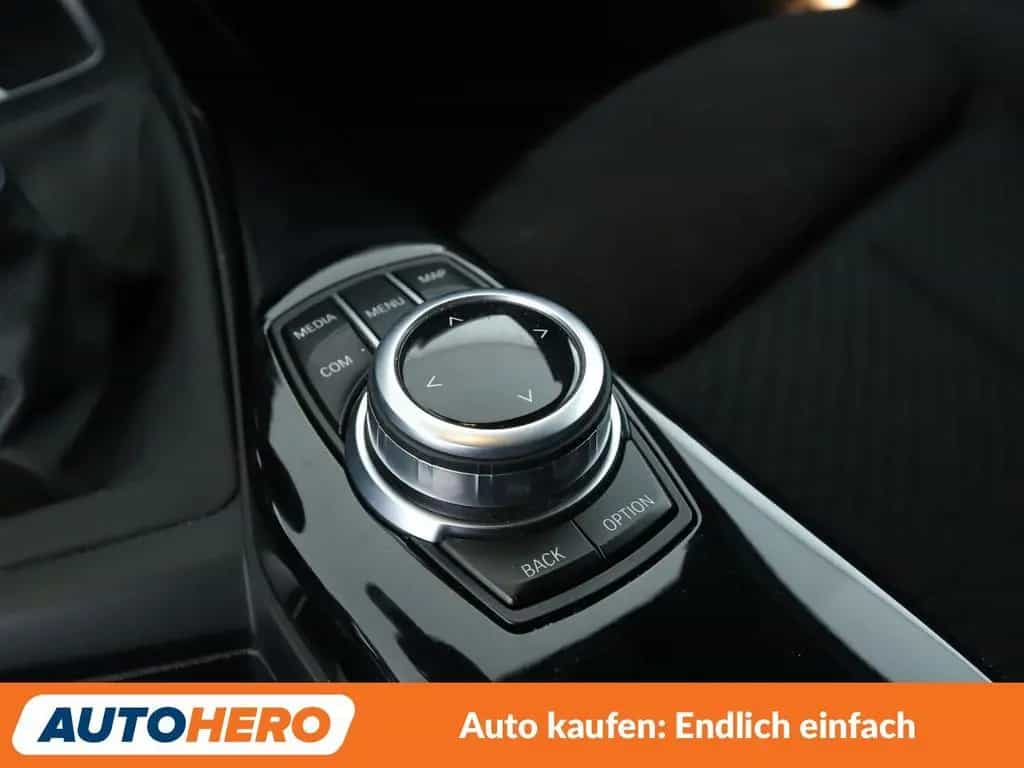 BMW 120 1er 120i Edition M Sport Shadow*NAVI*PDC*SHZ* 12/2017-photo-23