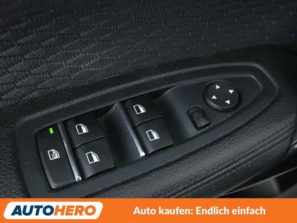 BMW 120 1er 120i Edition M Sport Shadow*NAVI*PDC*SHZ* 12/2017-photo-24