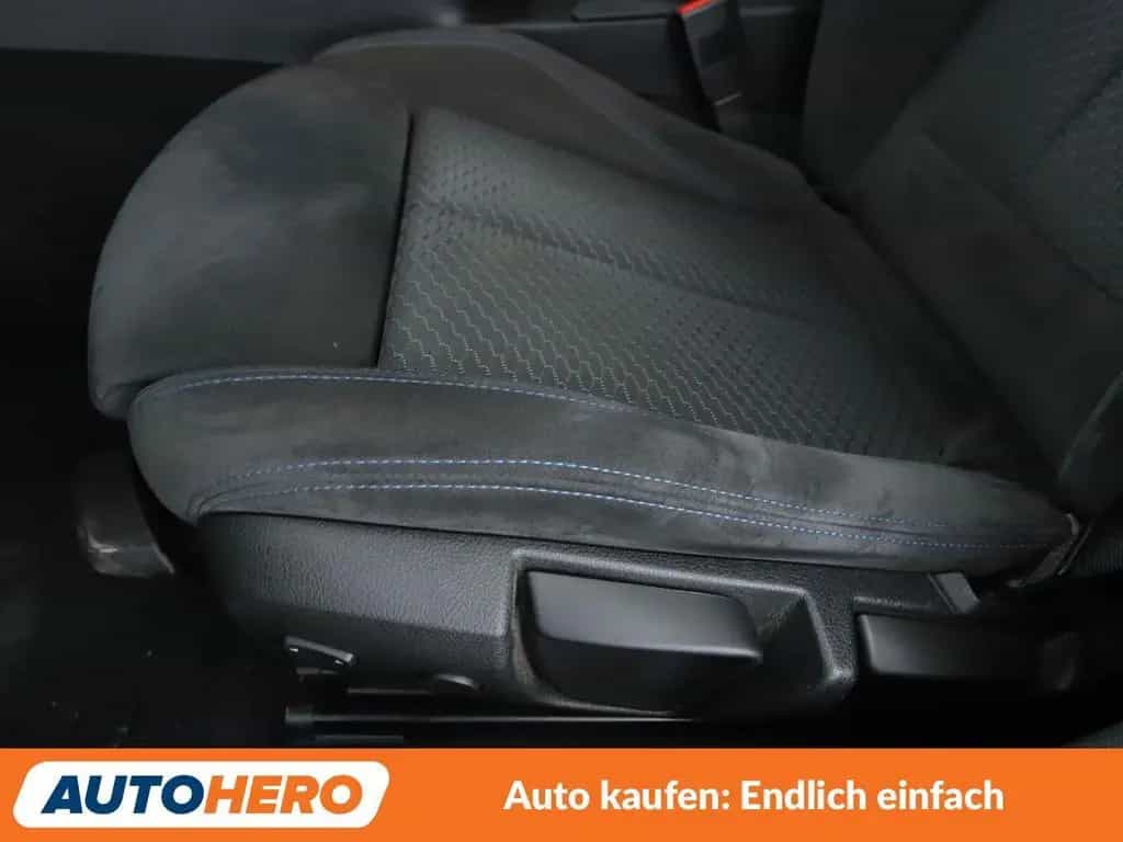 BMW 120 1er 120i Edition M Sport Shadow*NAVI*PDC*SHZ* 12/2017-photo-25
