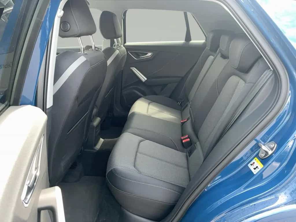 Audi Q2 S line 40 TFSI qu. S tr. Matrix AHK 19 Cam 09/2025-photo-12