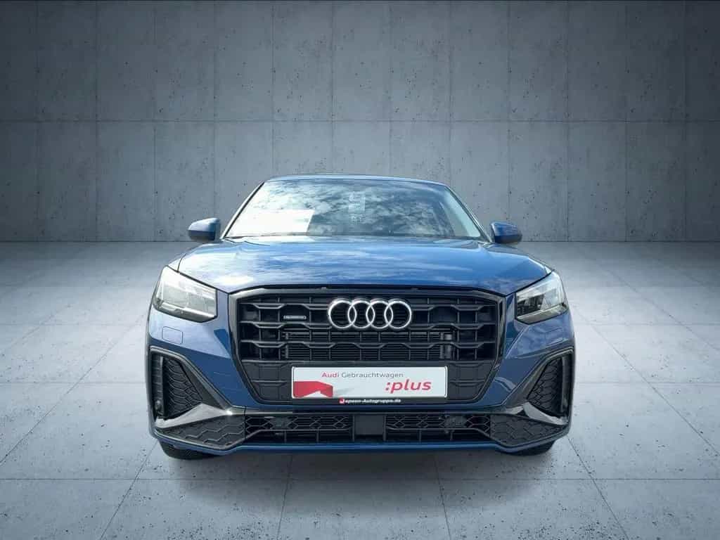 Audi Q2 S line 40 TFSI qu. S tr. Matrix AHK 19 Cam 09/2025-photo-8