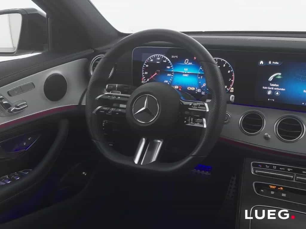 Mercedes-Benz E 200 T AMG+MBUXHighEd+Pano+LED-HP+Night+Mem+RFK 04/2022-photo-3