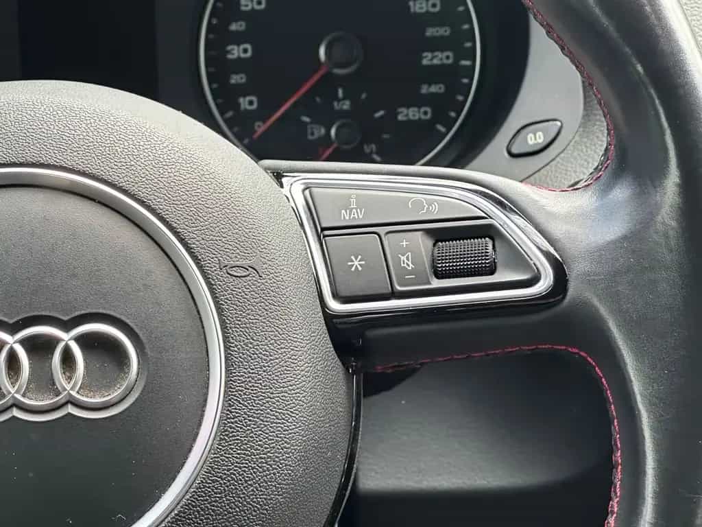 Audi Q3 sport S-LINE 10/2015-photo-16