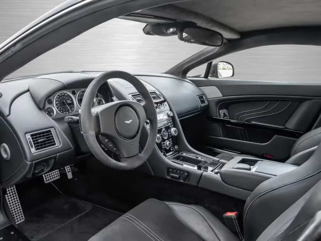 Aston Martin V8 Vantage S Sportshift SP10 06/2015-photo-13