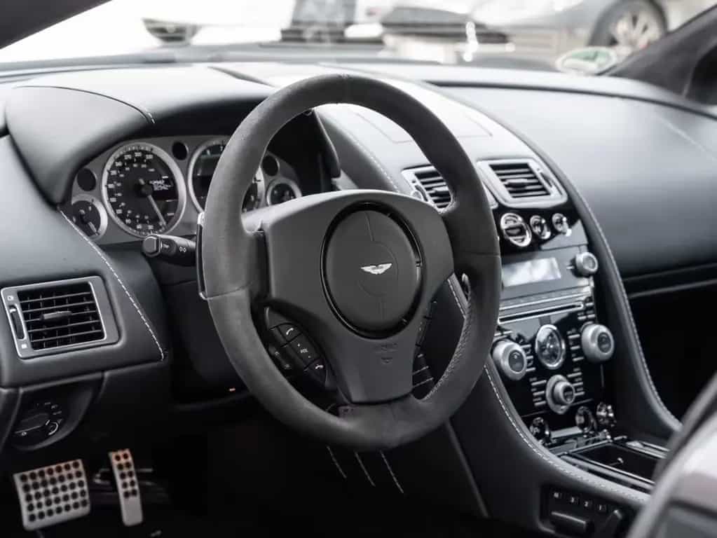 Aston Martin V8 Vantage S Sportshift SP10 06/2015-photo-17