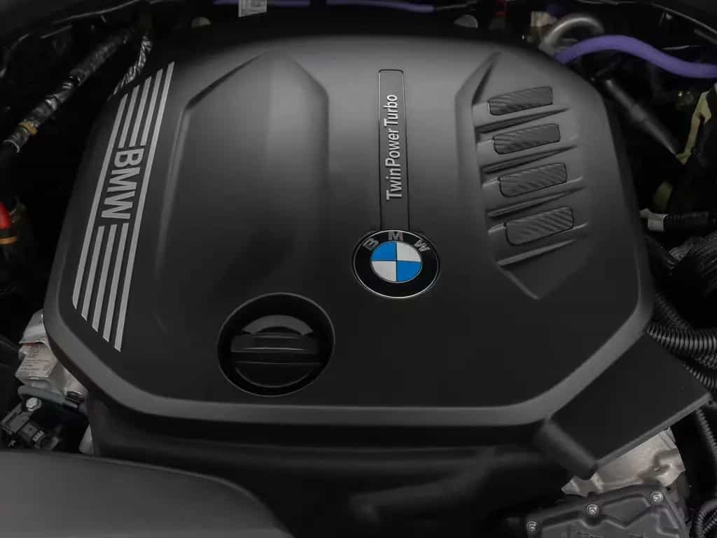 BMW 320 d xD M Sport Komfort DAB Cockpit+ Geschwindig 02/2023-photo-14