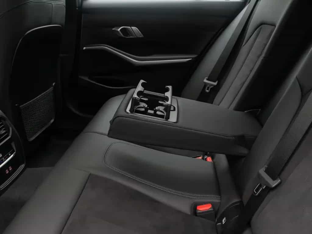 BMW 320 d xD M Sport Komfort DAB Cockpit+ Geschwindig 02/2023-photo-28