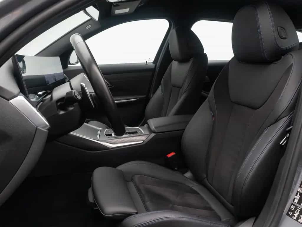 BMW 320 d xD M Sport Komfort DAB Cockpit+ Geschwindig 02/2023-photo-34