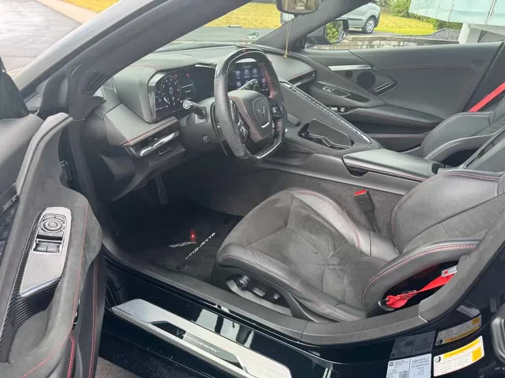 Corvette C8 6.2L V8 Coupe LT3/Z51/Lift/Bose/Carbon 12/2023-photo-13