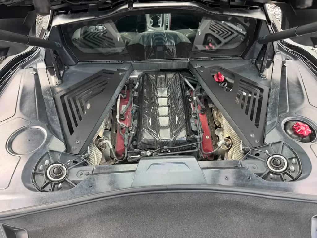 Corvette C8 6.2L V8 Coupe LT3/Z51/Lift/Bose/Carbon 12/2023-photo-26