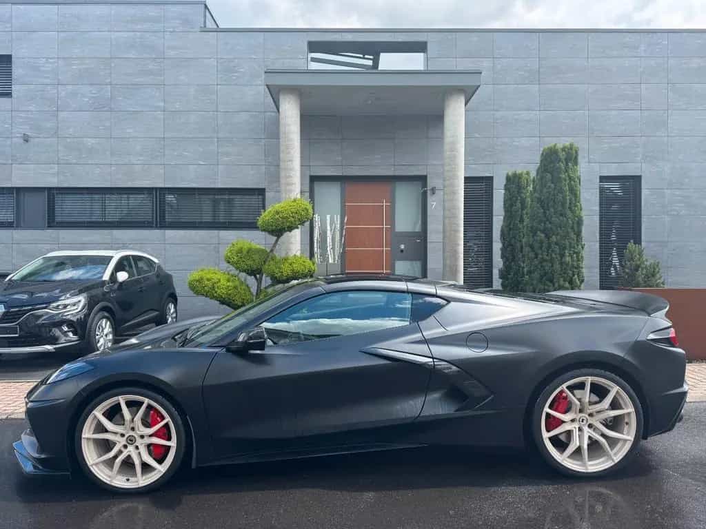 Corvette C8 6.2L V8 Coupe LT3/Z51/Lift/Bose/Carbon 12/2023-photo-4