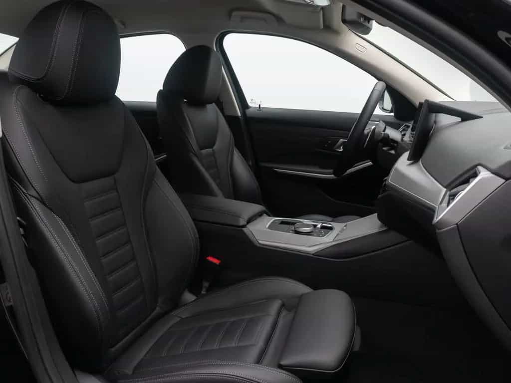 BMW 330 i DigitalKey DAB Komfort HiFi Leder 18Zoll 11/2022-photo-34