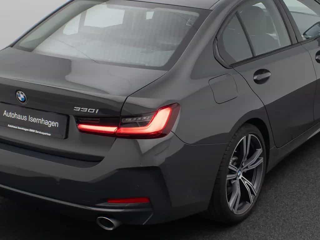BMW 330 i xD Komfort DAB HiFi Leder M Sport 19Zoll 10/2022-photo-14