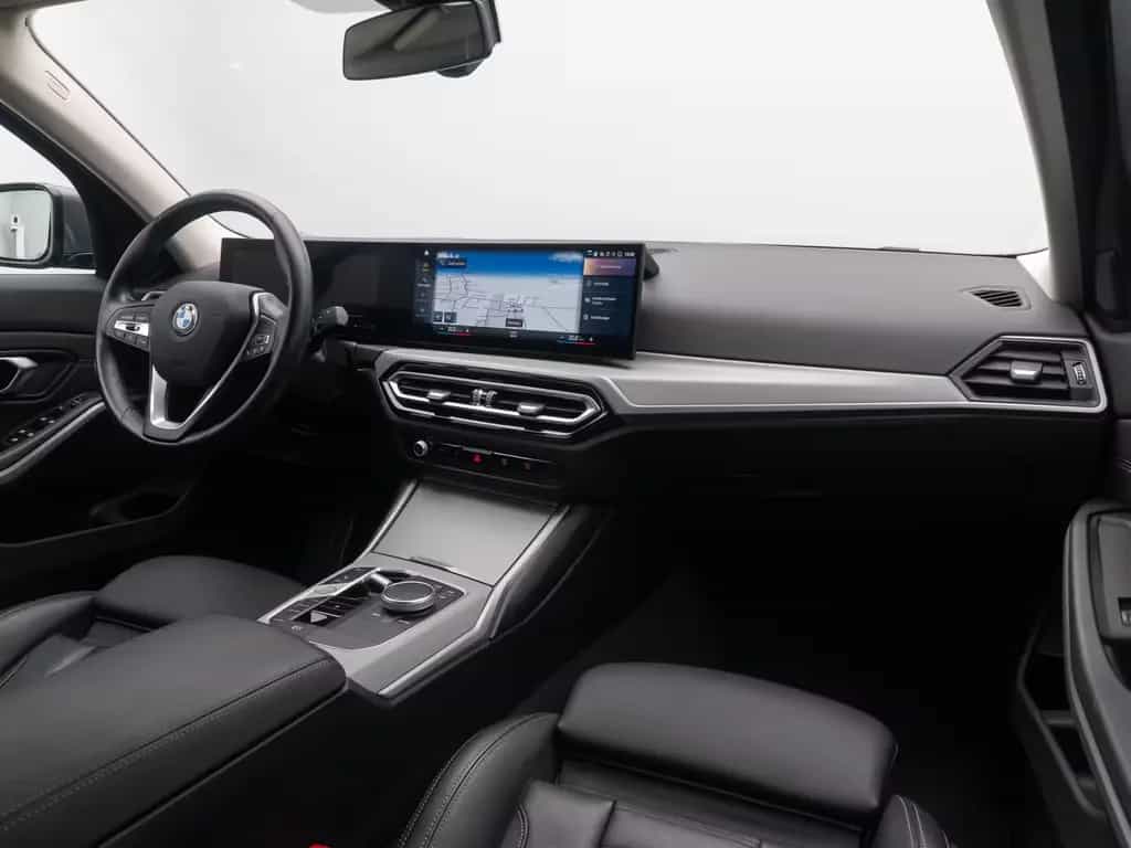 BMW 330 i xD Komfort DAB HiFi Leder M Sport 19Zoll 10/2022-photo-39