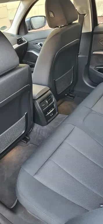 BMW 320 d xDrive Touring Automatic - 02/2021-photo-3