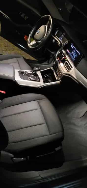 BMW 320 d xDrive Touring Automatic - 02/2021-photo-5