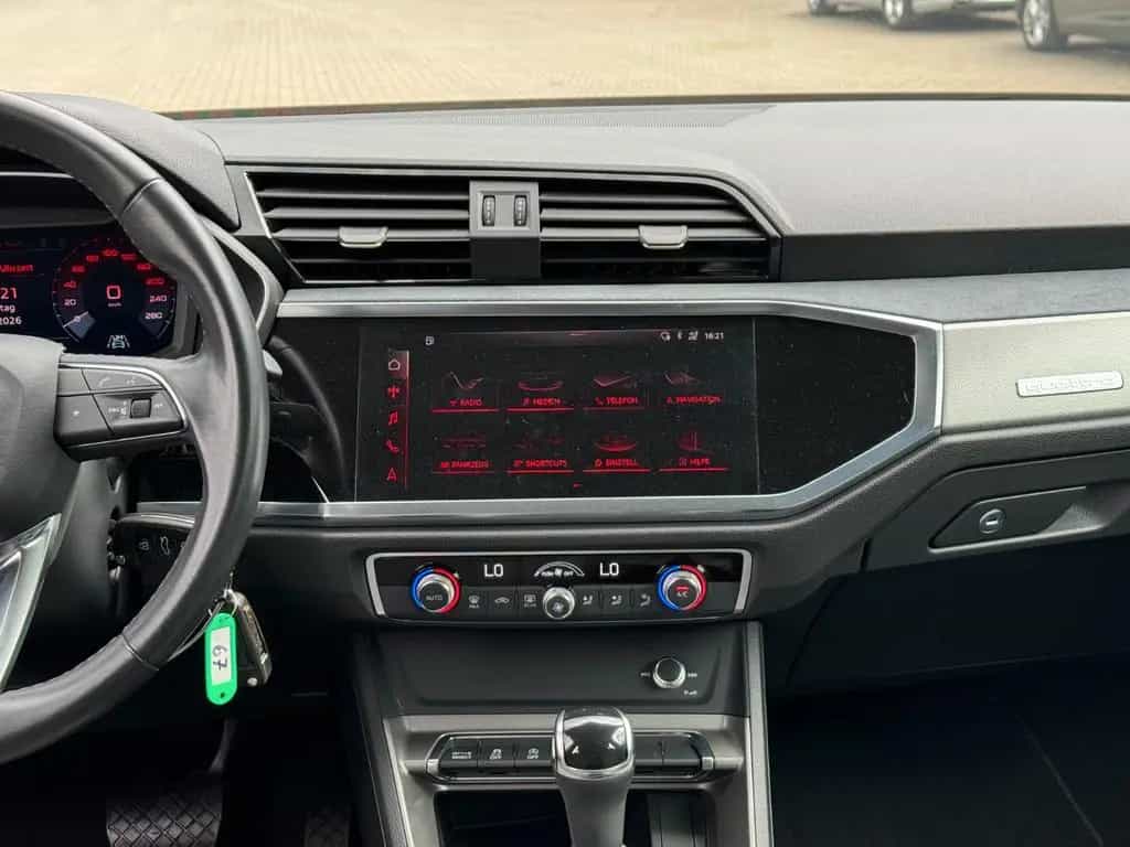 Audi Q3 40 TFSI quattro 1 Hand* S-Line* TOP* 07/2019-photo-22