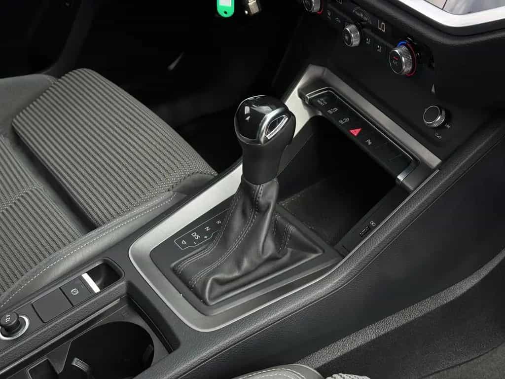 Audi Q3 40 TFSI quattro 1 Hand* S-Line* TOP* 07/2019-photo-23