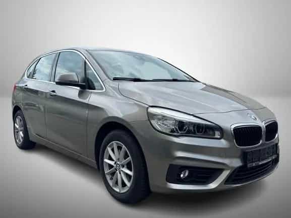 BMW 220 Active Tourer PDC Vollleder LED wenig KM! 08/2016-photo-0