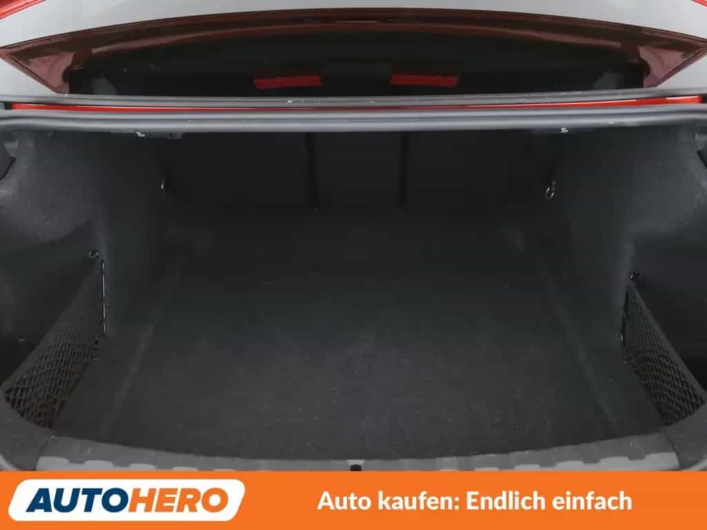 BMW 330 d M Sport Aut.*NAVI*LED*CAM*ACC*SHZ*LHZ*ALU* 09/2019-photo-17