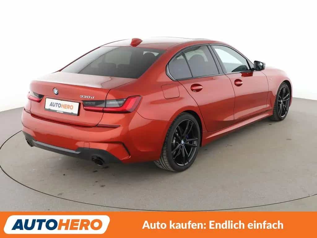 BMW 330 d M Sport Aut.*NAVI*LED*CAM*ACC*SHZ*LHZ*ALU* 09/2019-photo-5
