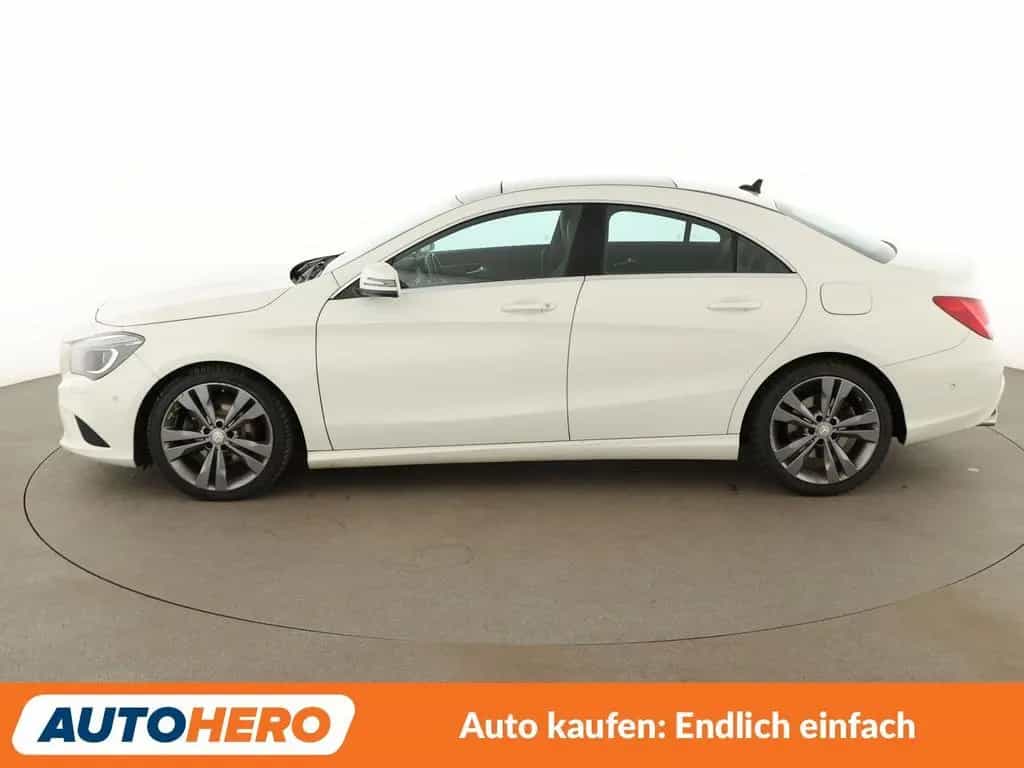 Mercedes-Benz CLA 180 Urban Aut.*NAVI*BI-XENON*TEMPO*PDC*SHZ* 04/2015-photo-2
