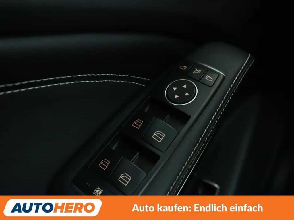 Mercedes-Benz CLA 180 Urban Aut.*NAVI*BI-XENON*TEMPO*PDC*SHZ* 04/2015-photo-27