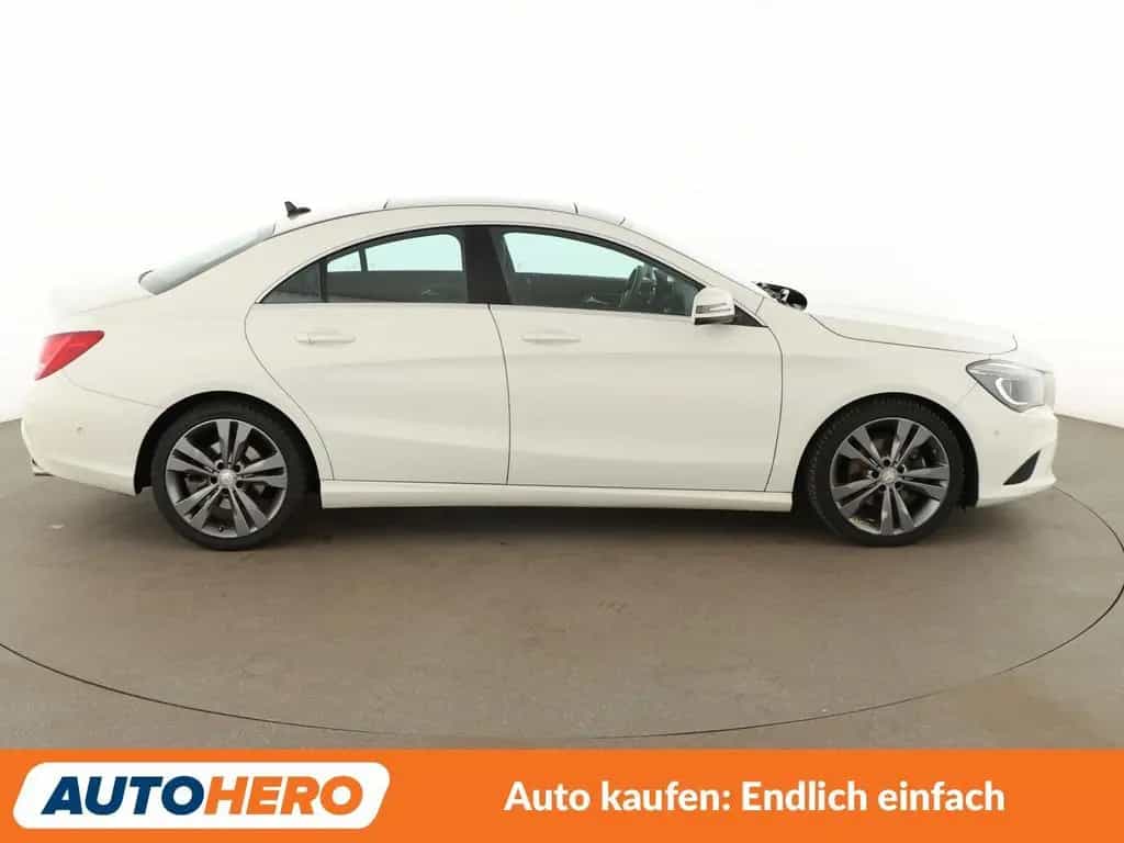 Mercedes-Benz CLA 180 Urban Aut.*NAVI*BI-XENON*TEMPO*PDC*SHZ* 04/2015-photo-6