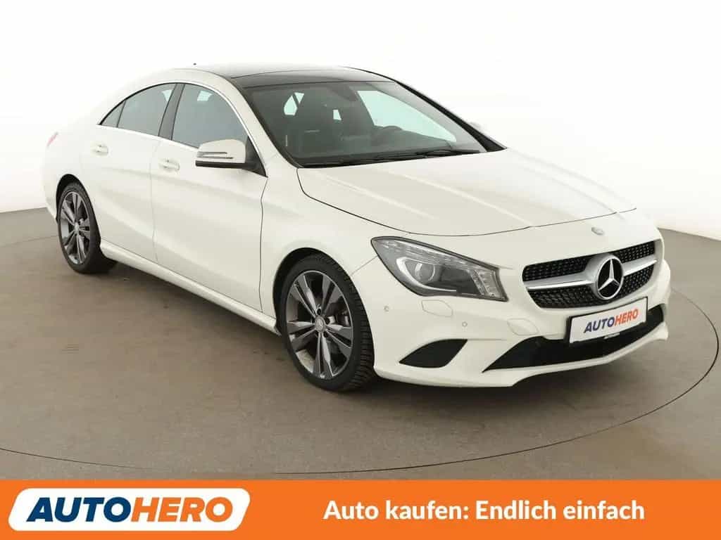 Mercedes-Benz CLA 180 Urban Aut.*NAVI*BI-XENON*TEMPO*PDC*SHZ* 04/2015-photo-7