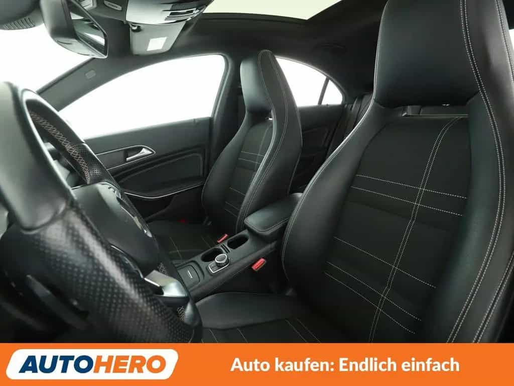 Mercedes-Benz CLA 180 Urban Aut.*NAVI*BI-XENON*TEMPO*PDC*SHZ* 04/2015-photo-9