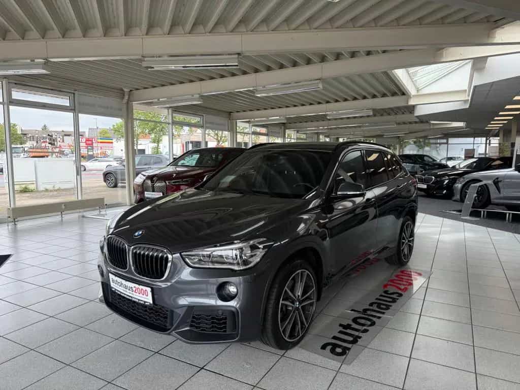 BMW X1 sDrive 20i M Sportpaket LED/CAM/HUD/AHK 03/2019-photo-3