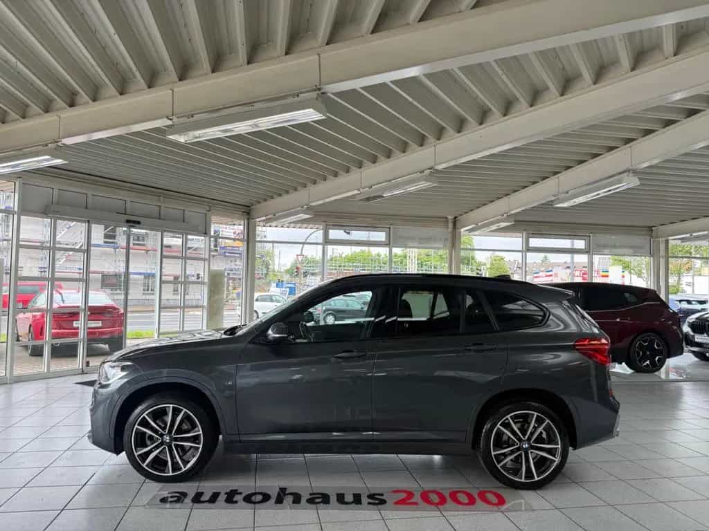 BMW X1 sDrive 20i M Sportpaket LED/CAM/HUD/AHK 03/2019-photo-4