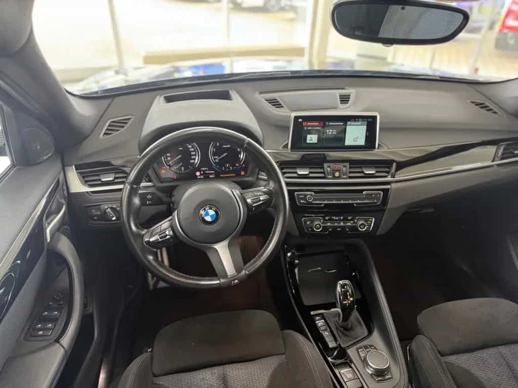 BMW X1 sDrive 20i M Sportpaket LED/CAM/HUD/AHK 03/2019-photo-5