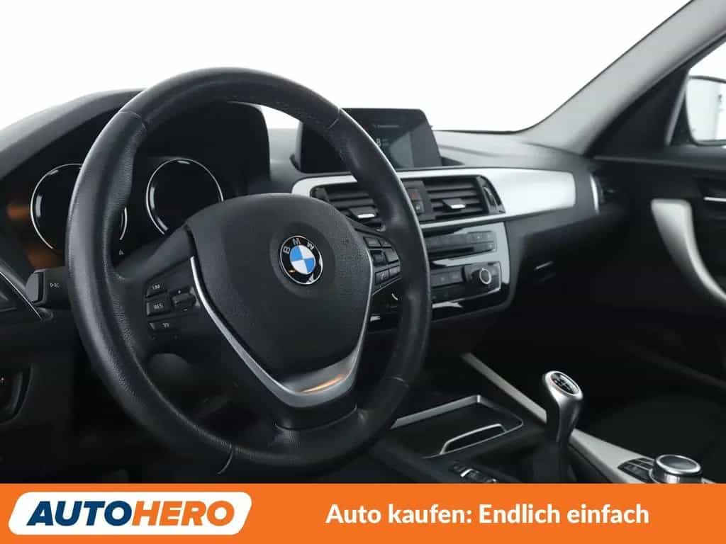 BMW 116 1er 116i Advantage*NAVI*TEMPO*PDC*SHZ*BLUETOOTH* 06/2019-photo-10