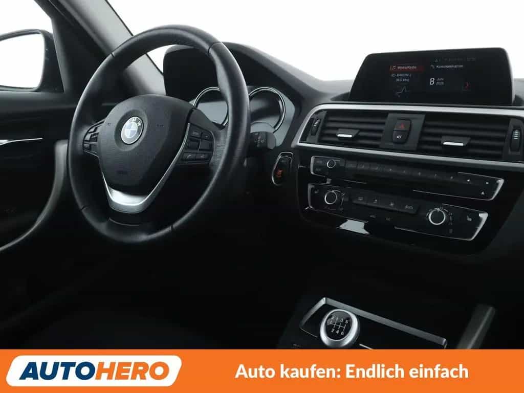 BMW 116 1er 116i Advantage*NAVI*TEMPO*PDC*SHZ*BLUETOOTH* 06/2019-photo-12