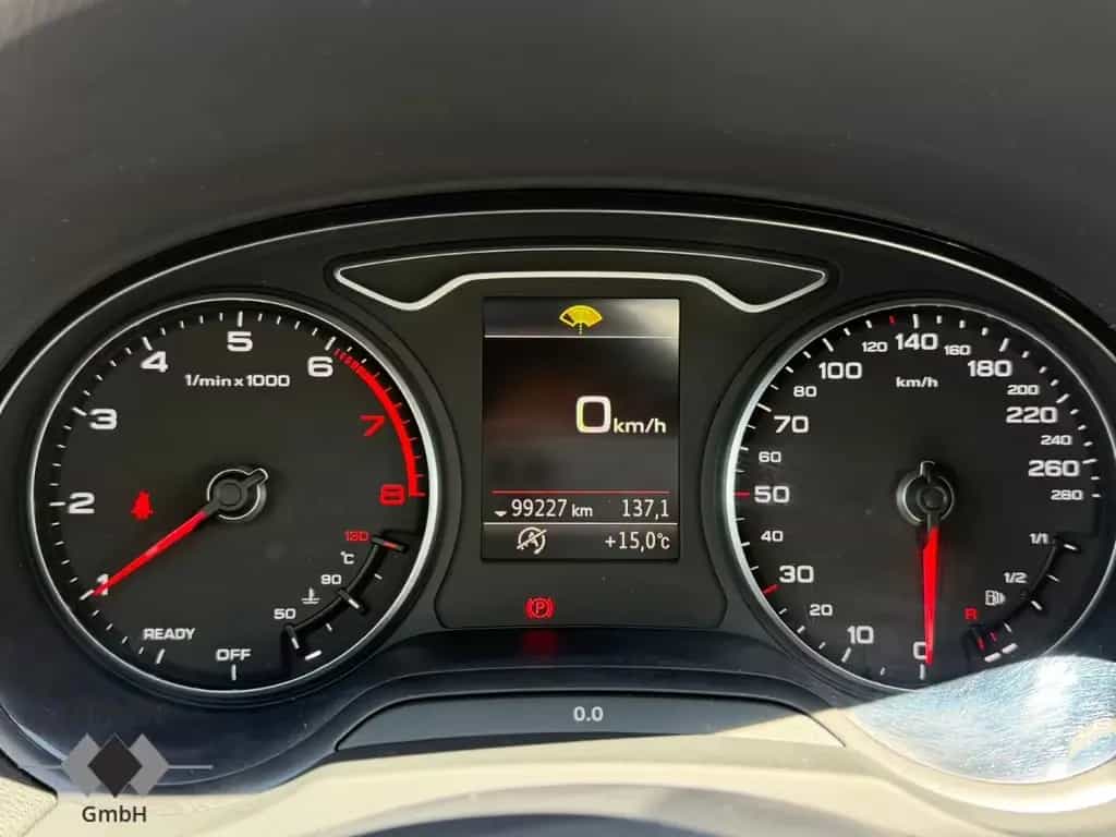 Audi A3 sport S-Line Sportpaket/Navi/Leder/Soundsyste 08/2018-photo-21