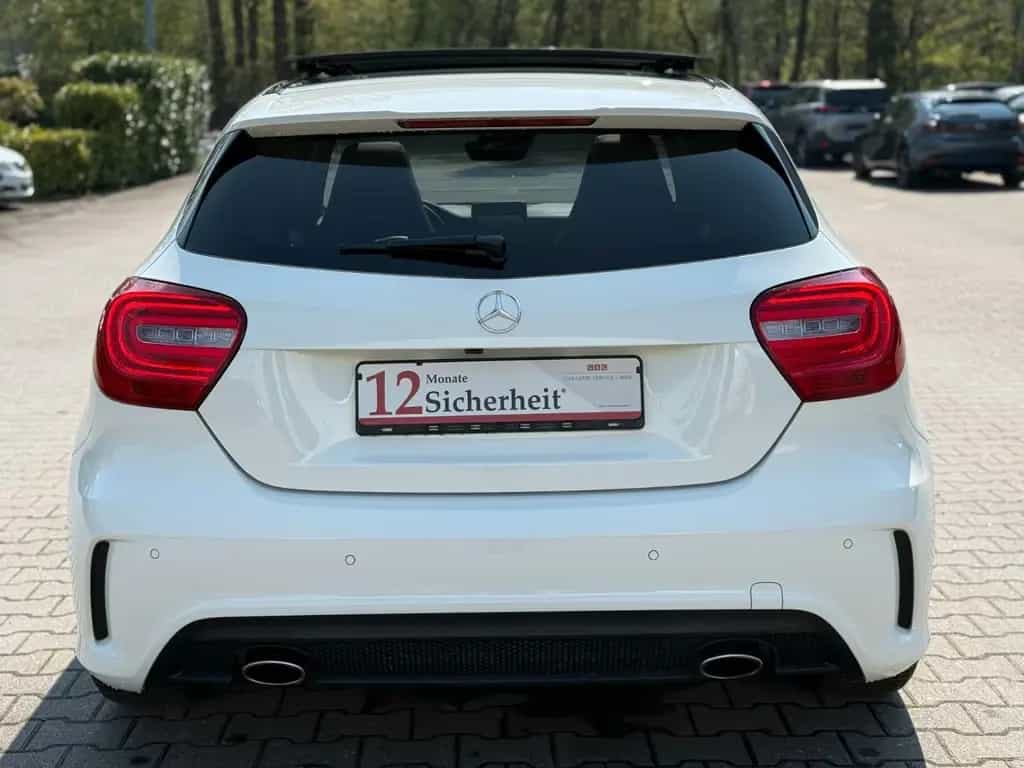 Mercedes-Benz A 250 4Matic AMG Line* Panorama* Bi-Xenon* 01/2014-photo-11