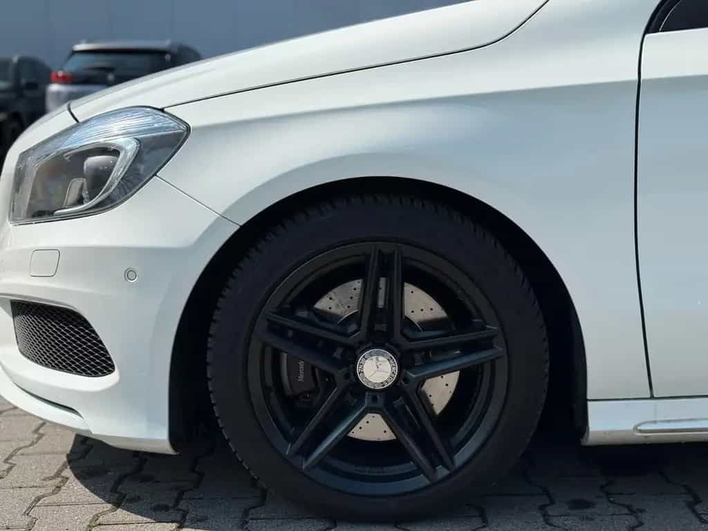 Mercedes-Benz A 250 4Matic AMG Line* Panorama* Bi-Xenon* 01/2014-photo-7
