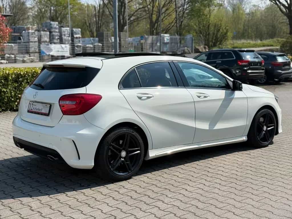 Mercedes-Benz A 250 4Matic AMG Line* Panorama* Bi-Xenon* 01/2014-photo-9