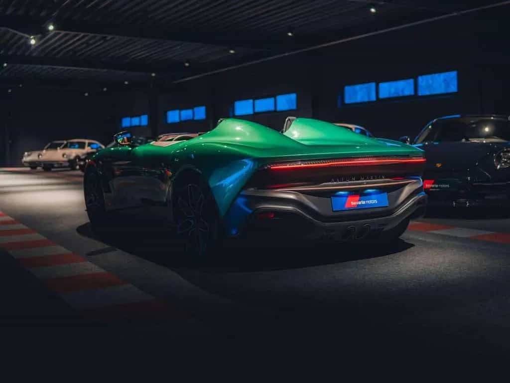 Aston Martin DB DBR22 / 1 OF 22 / DBR22 Green / Carbon 04/2024-photo-28
