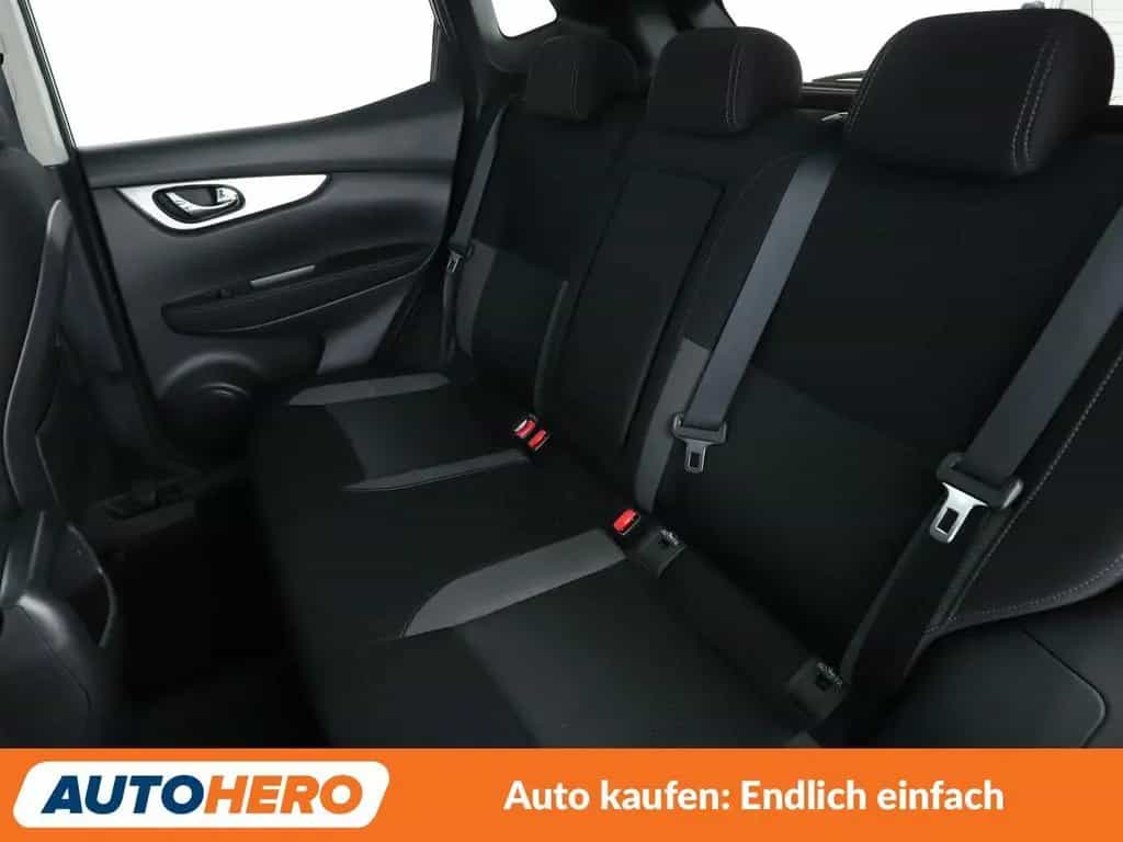Nissan Qashqai 1.6 N-Connecta *NAVI*LED*TEMPO*360°*SHZ* 07/2018-photo-13