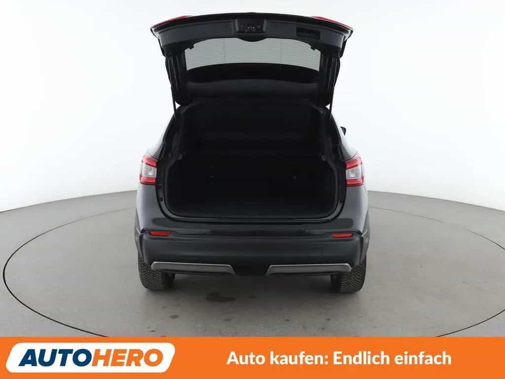 Nissan Qashqai 1.6 N-Connecta *NAVI*LED*TEMPO*360°*SHZ* 07/2018-photo-16